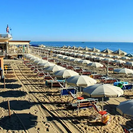 Samos C6 - Pineto